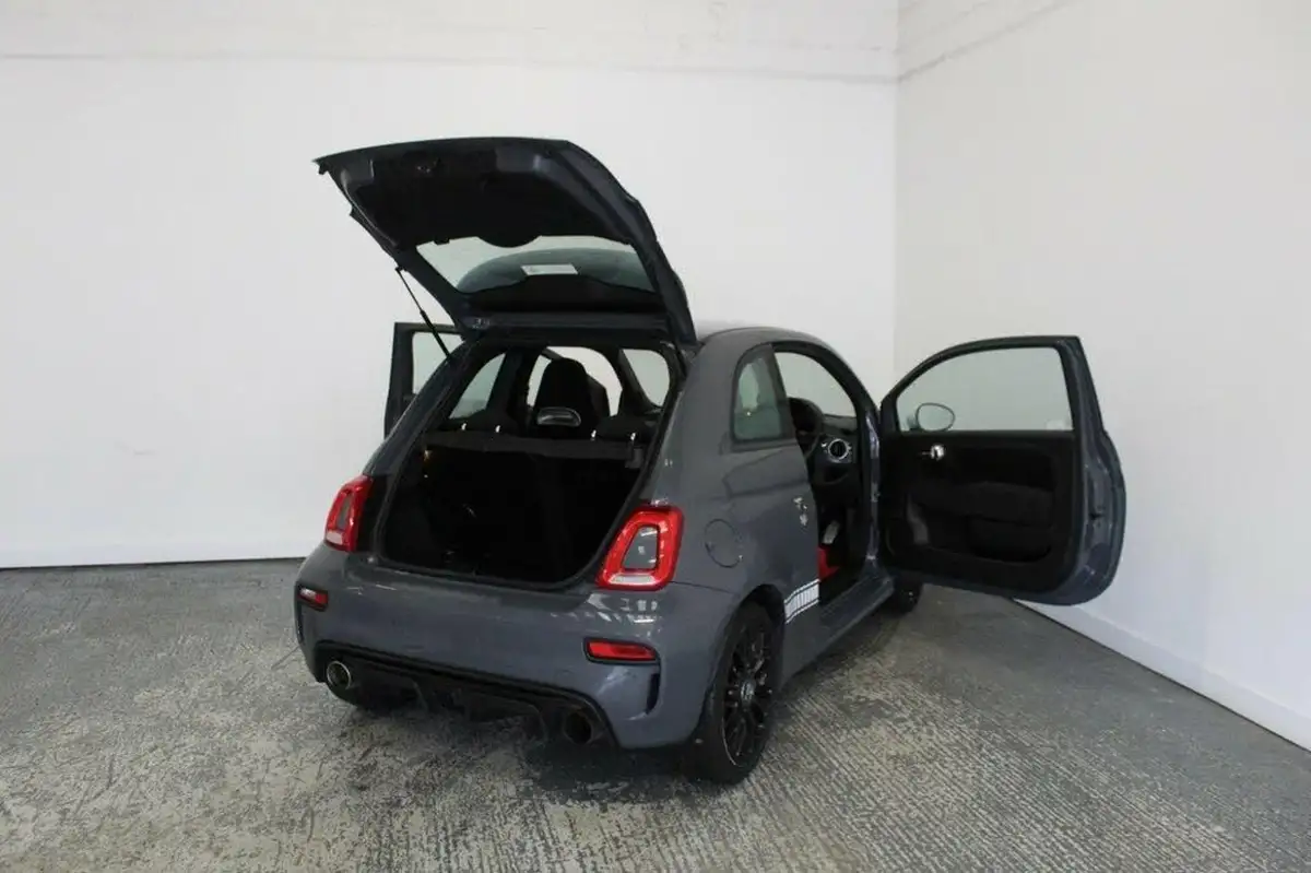 2016-abarth-595-14-tjet-big-12