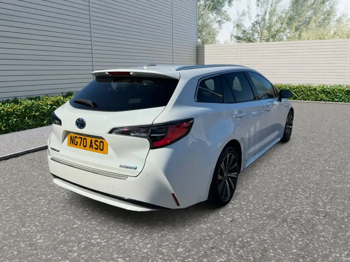 2021-toyota-corolla-18-vvt-i-design-trk-touring-sports-5d-big-6