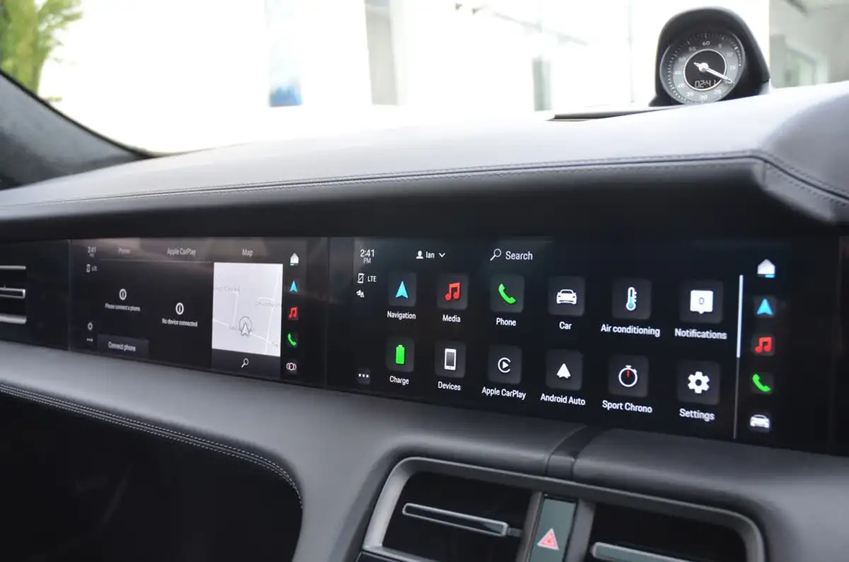 2021-porsche-taycan-e-turbo-s-performance-battery-plus-big-57