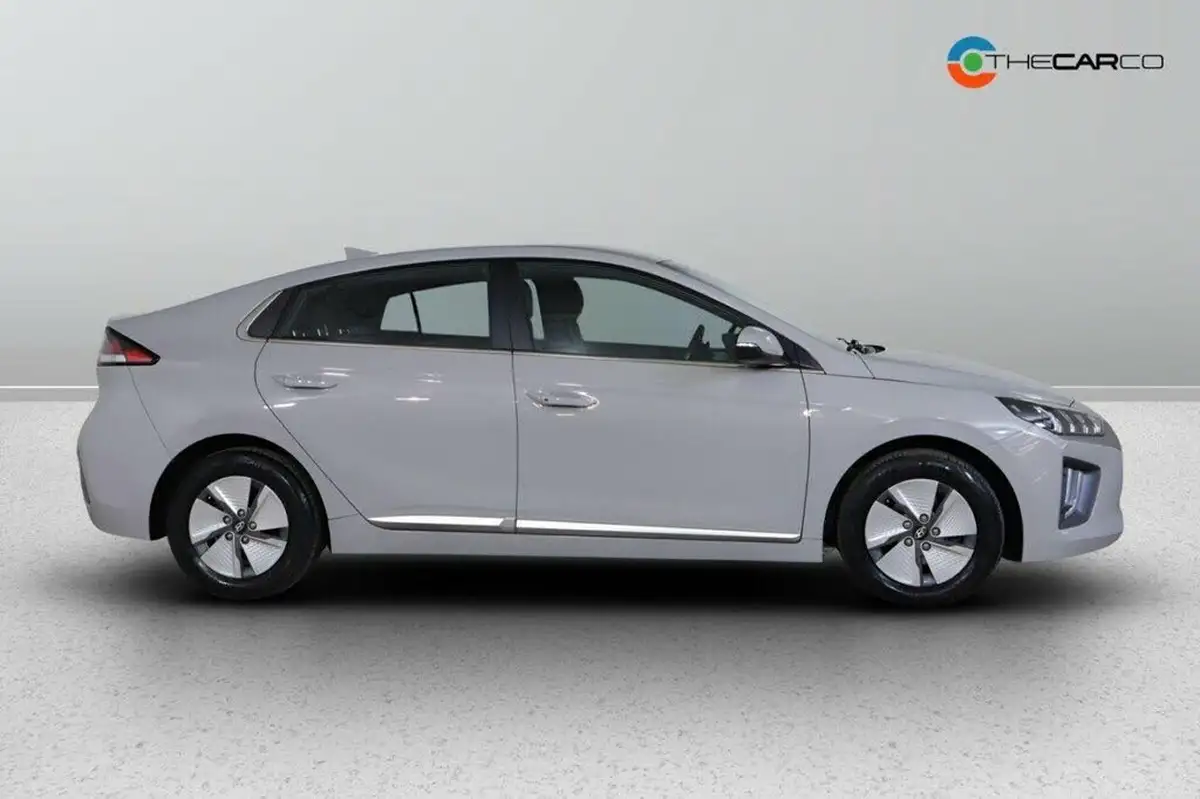 2021-hyundai-ioniq-16-gdi-premium-hybrid-big-6
