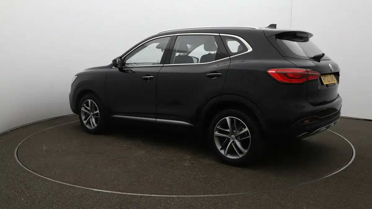 2022-mg-hs-15t-gdi-excite-162ps-big-26
