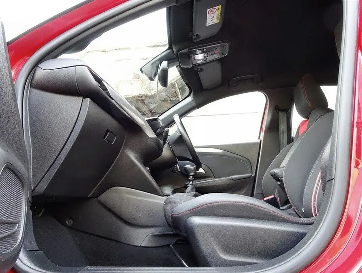 2022-vauxhall-corsa-12-turbo-sri-edition-100ps-big-10