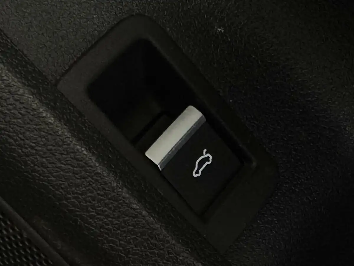 2022-audi-a4-avant-20-35-tdi-technik-big-20