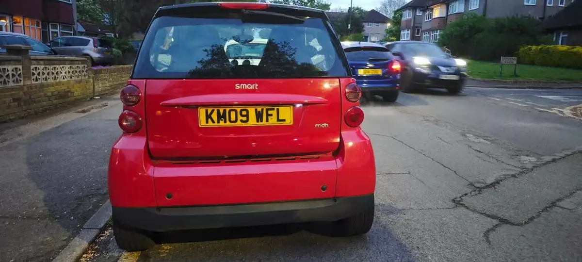 2009-smart-fortwo-10-passion-71bhp-coupe-big-10