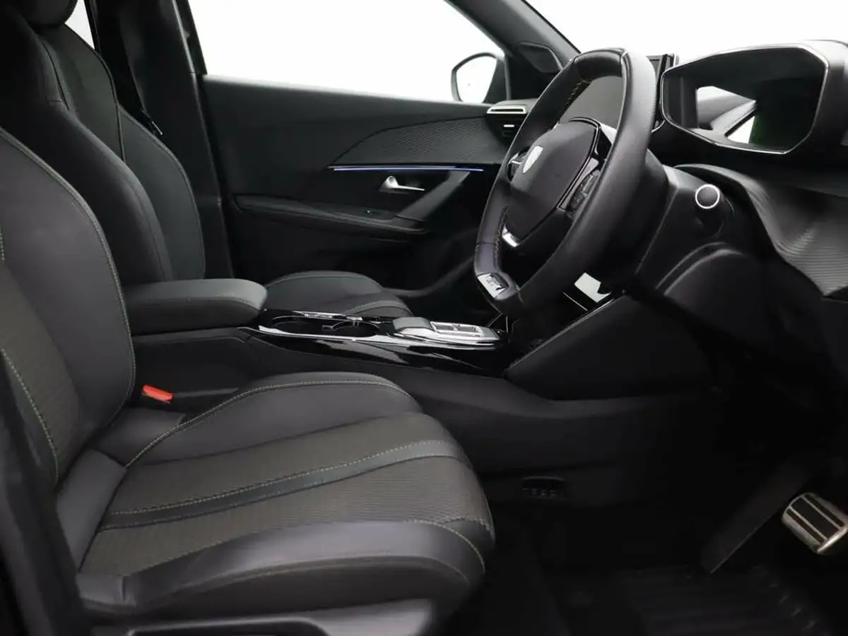2024-peugeot-2008-suv-e-gt-136ps-50kwh-big-20