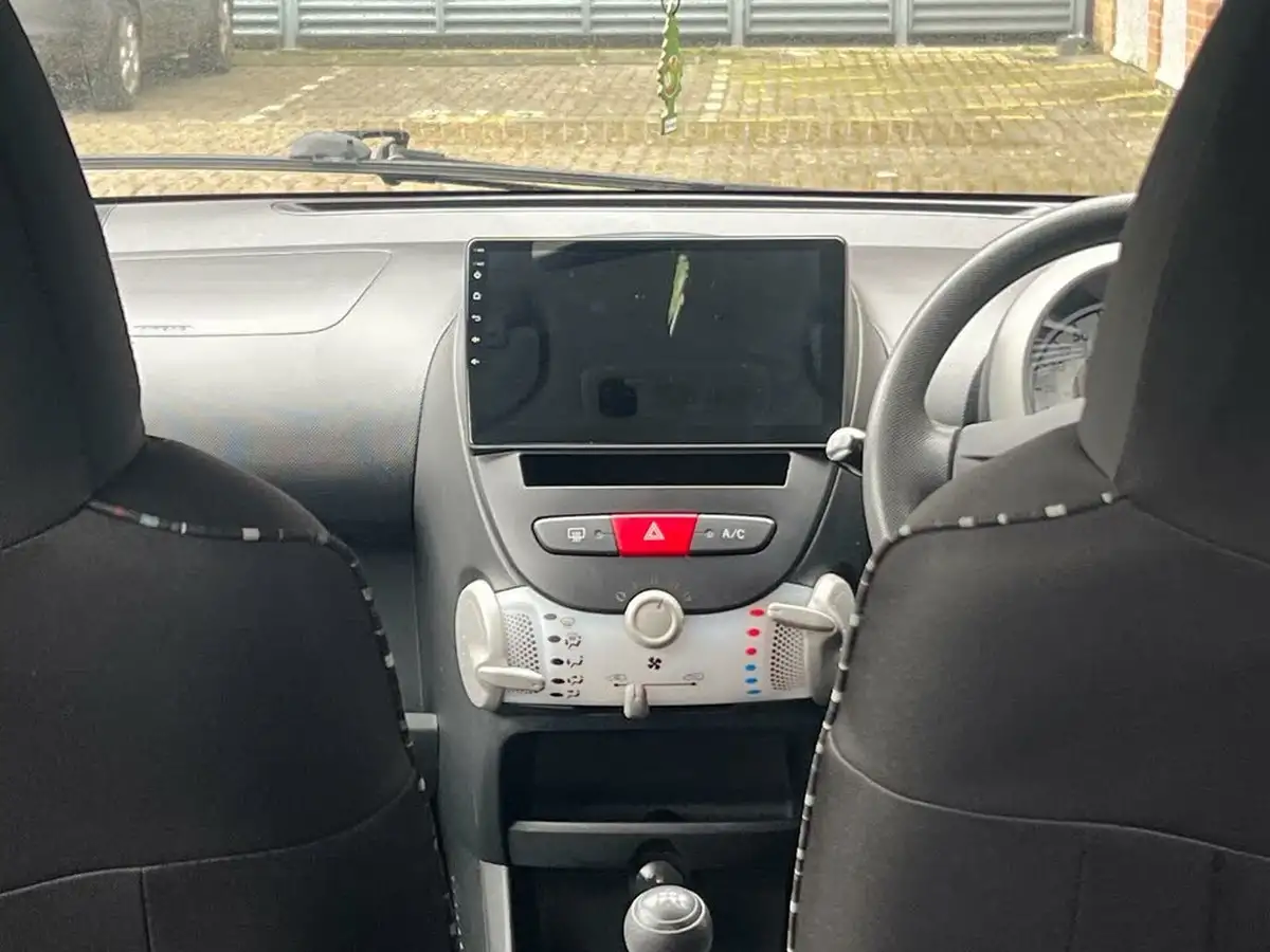 2012-citroen-c1-10-vtr-5d-big-50