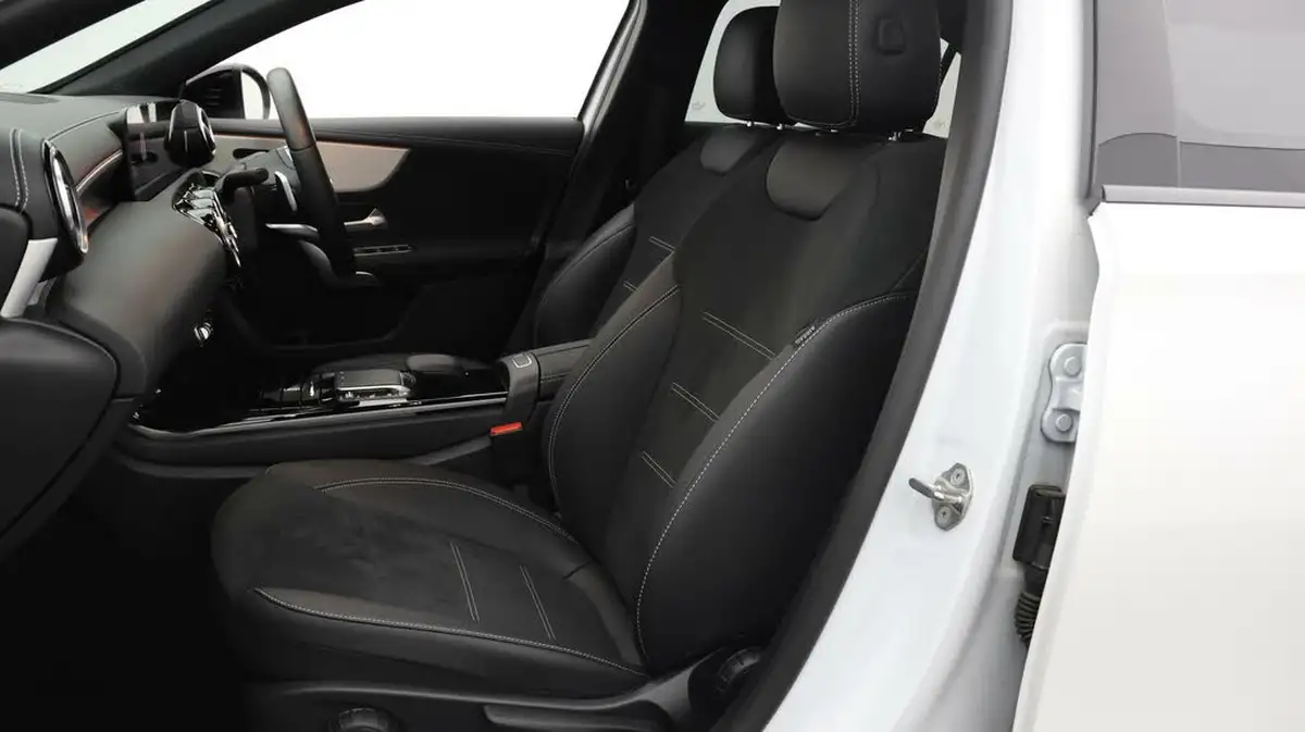 2022-mercedes-benz-a-class-13-a180-amg-line-executive-edition-saloon-4d-7g-dct-big-13