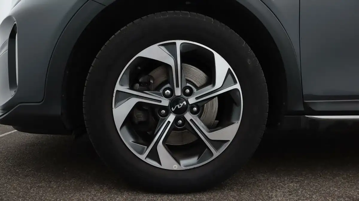 2023-kia-xceed-15-t-gdi-2-158bhp-big-18