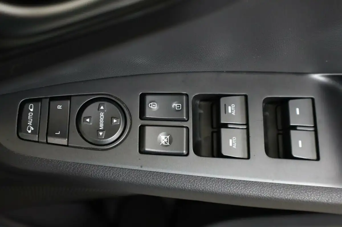 2021-hyundai-ioniq-16-gdi-premium-hybrid-big-22