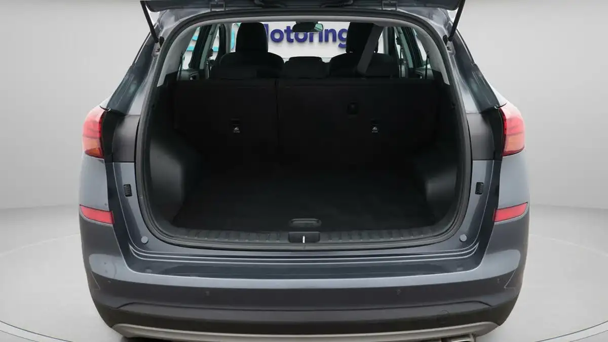 2020-hyundai-tucson-16crdi-se-nav-115ps-48-volt-hybrid-big-17
