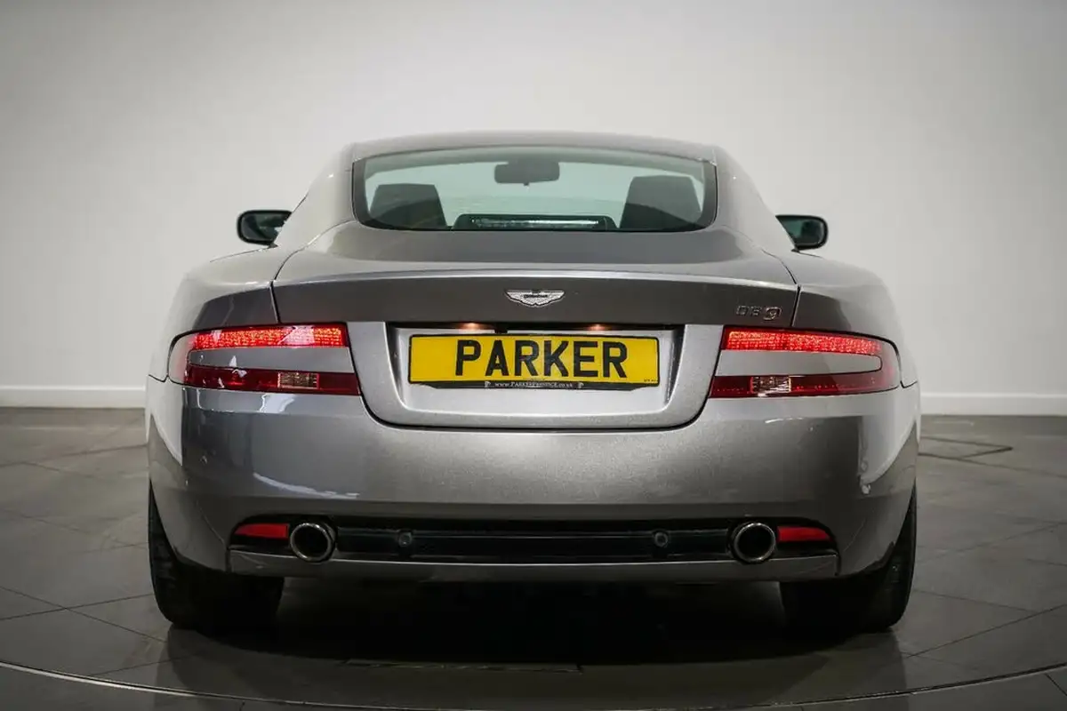 2007-aston-martin-db9-59-touchtronic-ii-big-4