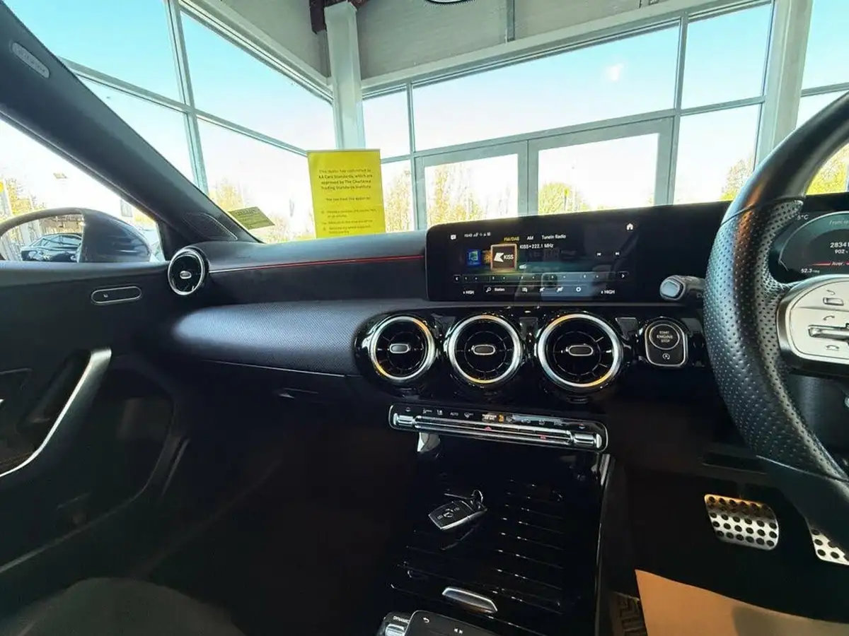2021-mercedes-benz-a-class-20d-a180d-amg-line-executive-hatchback-5d-8g-dct-big-14