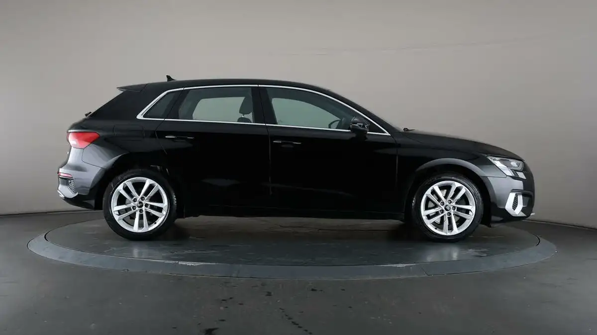 2021-audi-a3-10-30-tfsi-sportback-5d-big-52