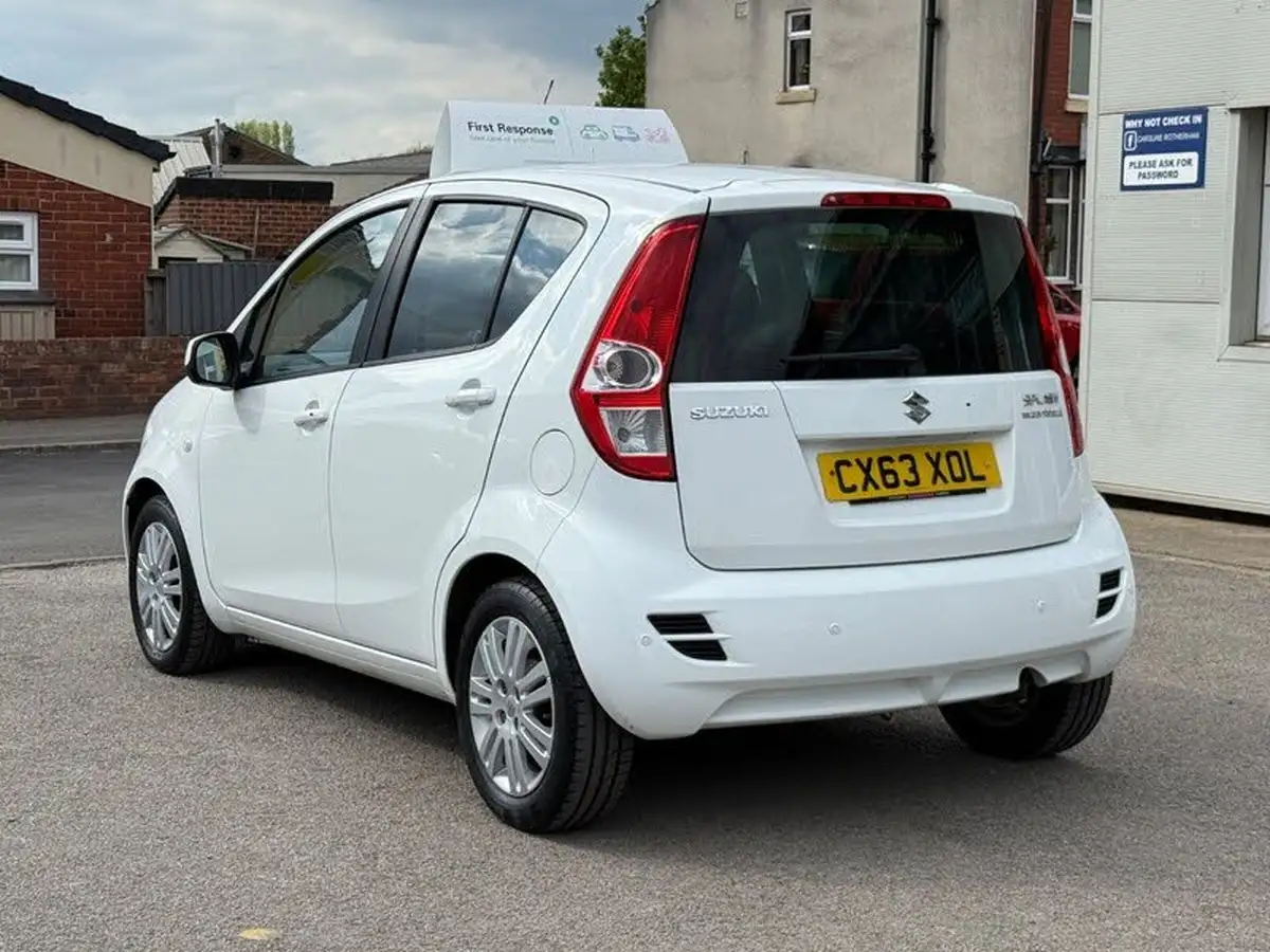 2013-suzuki-splash-12-sz4-auto-big-2