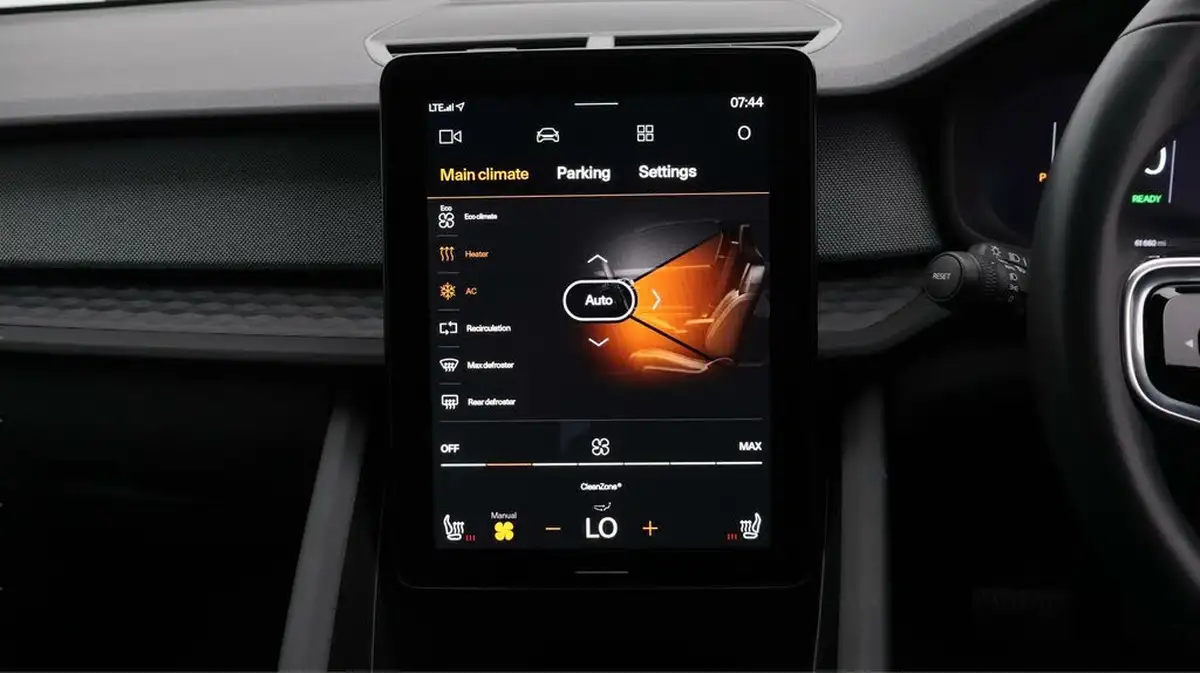 2022-polestar-polestar-2-e-ps2-165kw-standard-single-hatchback-big-12