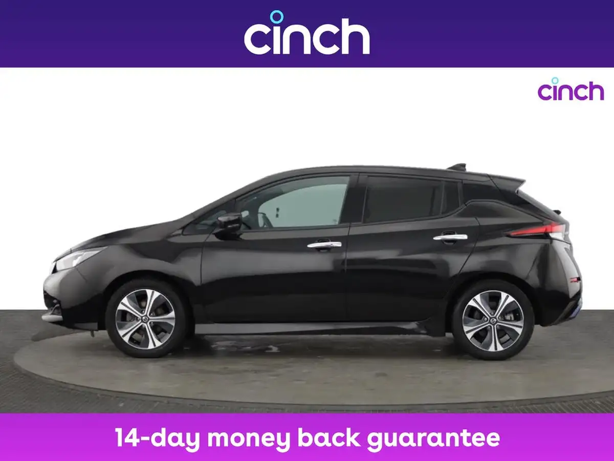 2021-nissan-leaf-e-tekna-big-3