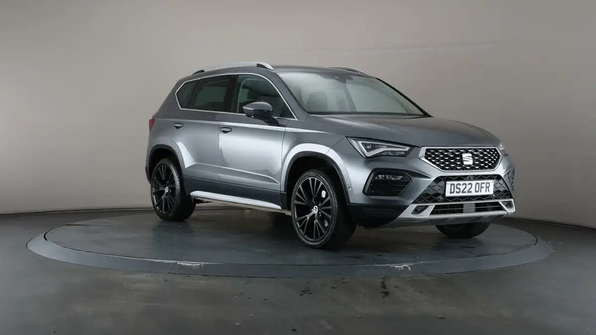 2022-seat-ateca-15-ecotsi-xperience-lux-dsg-big-45