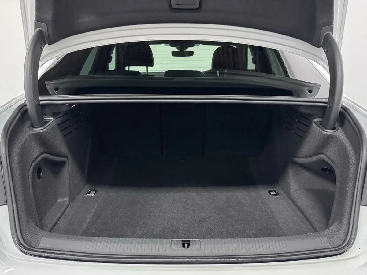 2023-audi-a4-20-40-tfsi-black-edition-big-6