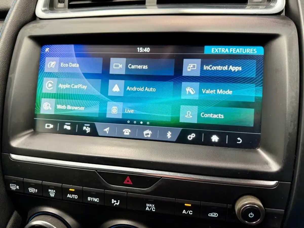 2018-jaguar-e-pace-20-i4d-r-dynamic-s-180ps-awd-ss-auto-big-20