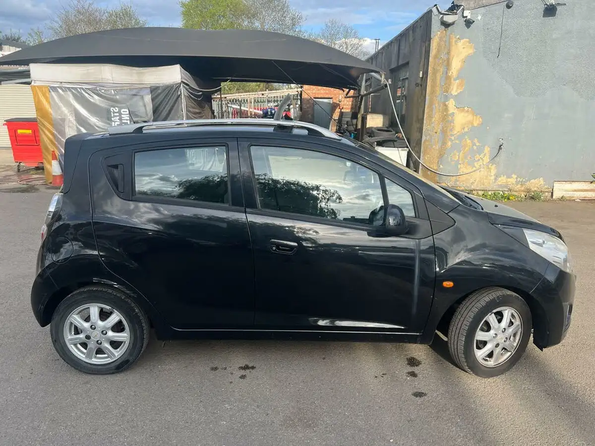 2011-chevrolet-spark-12-ls-big-9