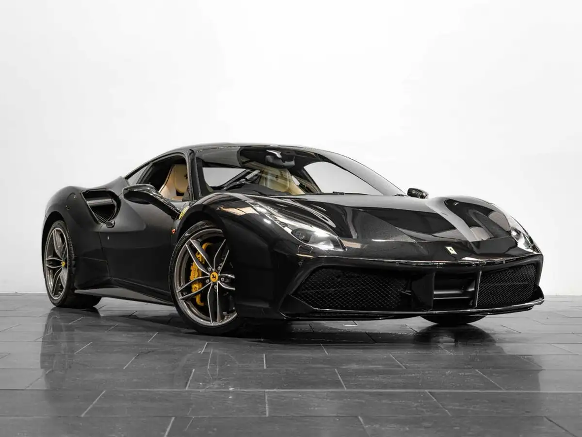 2017-ferrari-488-39-488-gtb-big-5