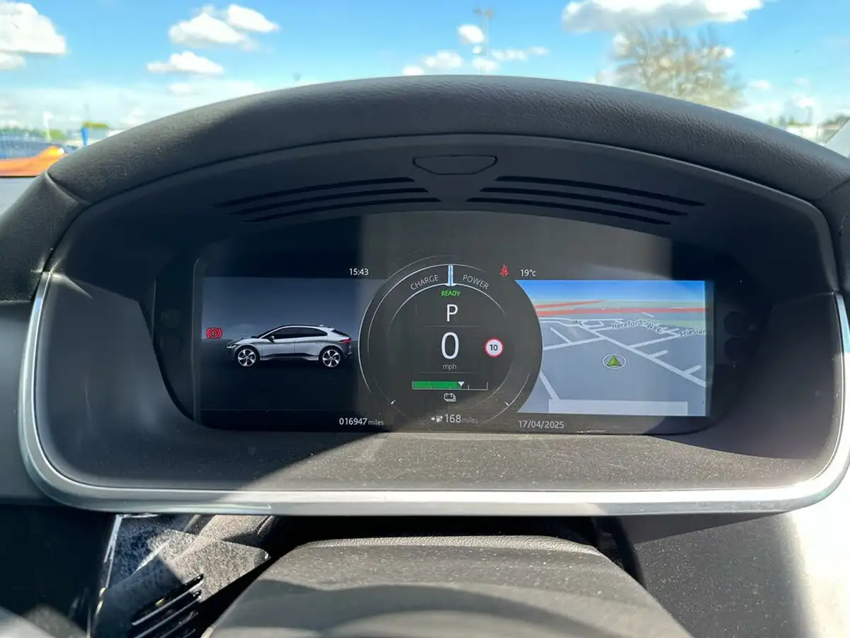 2019-jaguar-i-pace-ev400-se-big-2