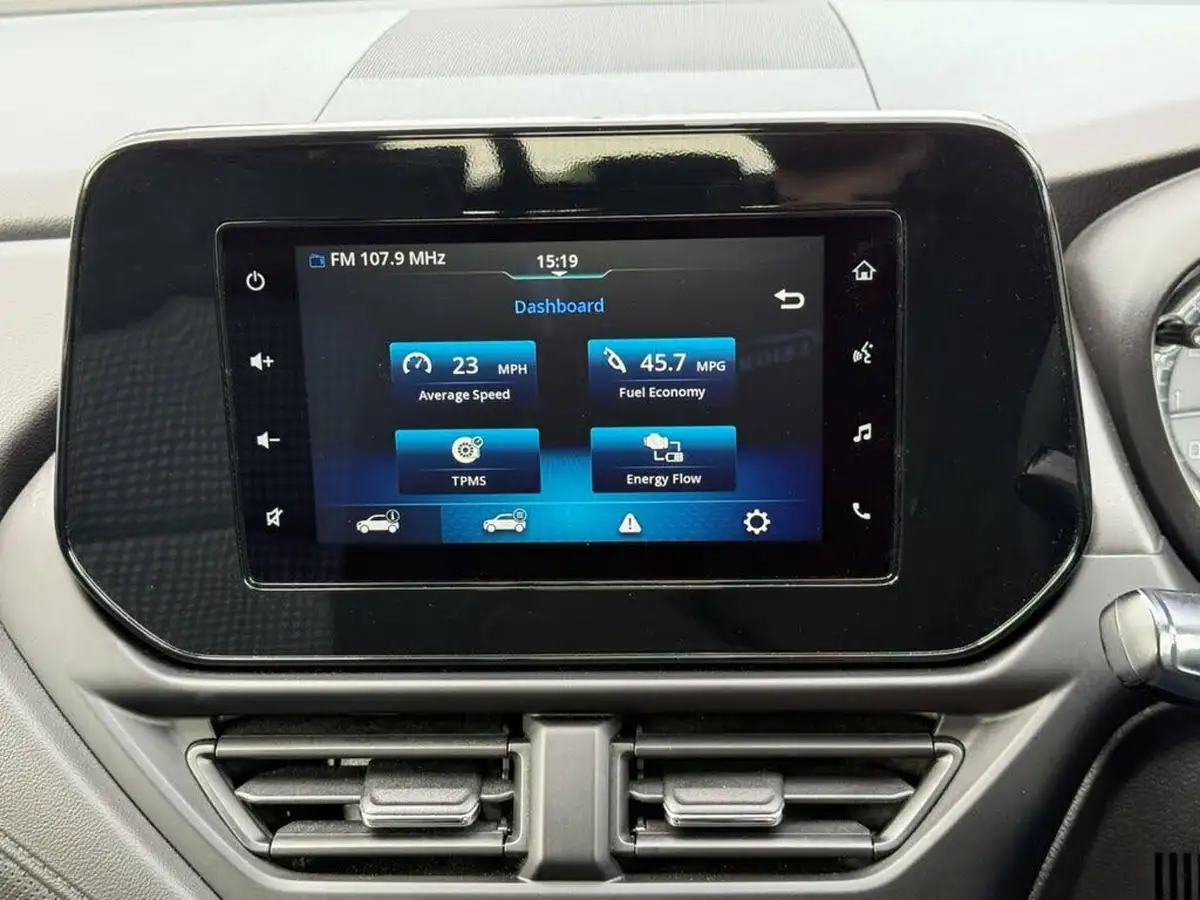 2022-suzuki-s-cross-14-boosterjet-motion-big-19