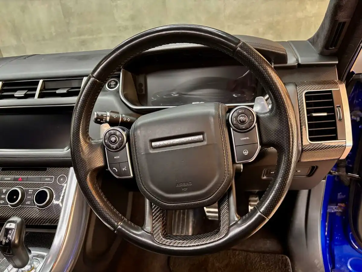 2017-land-rover-range-rover-sport-50-v8-svr-big-35