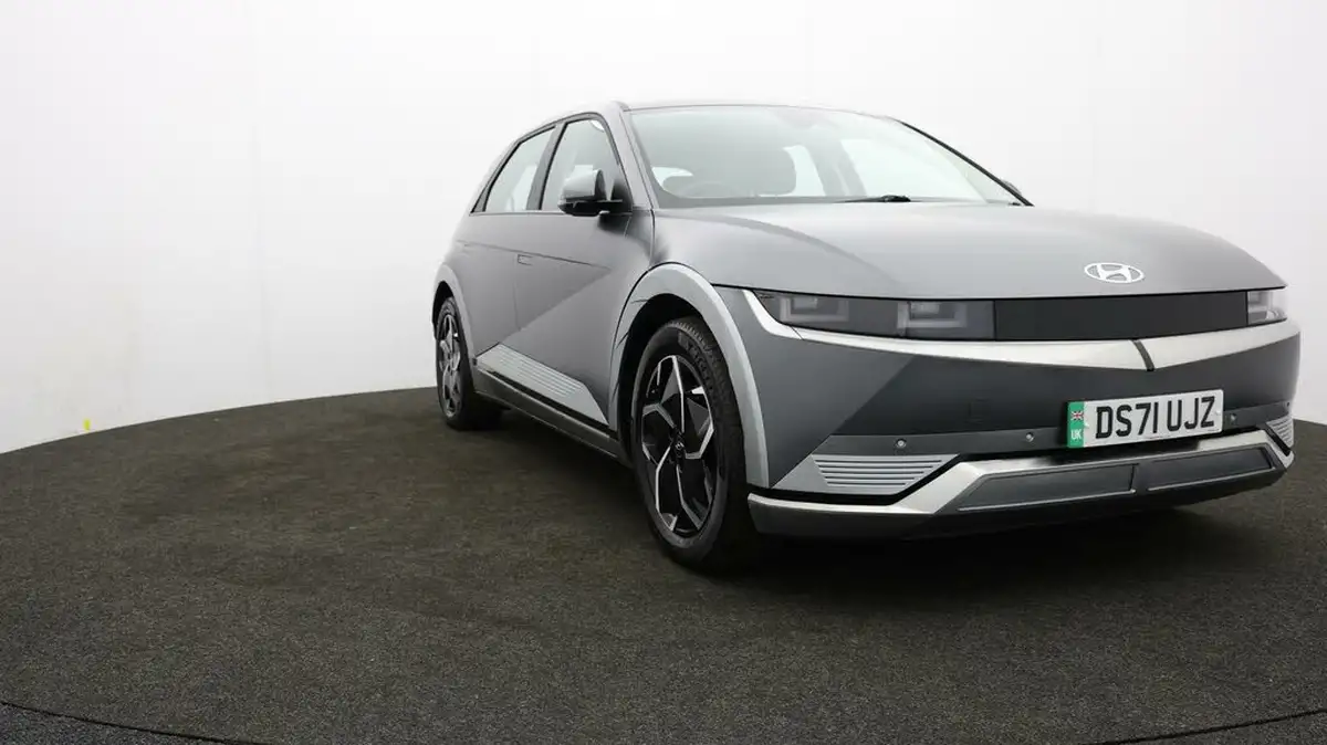 2022-hyundai-ioniq-5-e-premium-217ps-73kwh-rwd-big-42