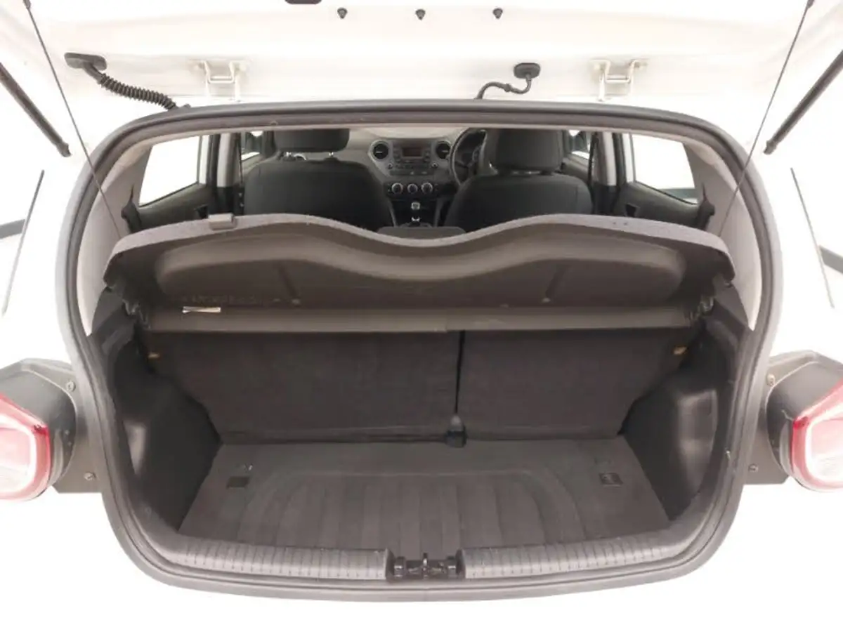 2020-hyundai-i10-10-se-big-7