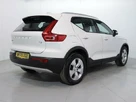 2020-volvo-xc40-15-t3-momentum-small-6