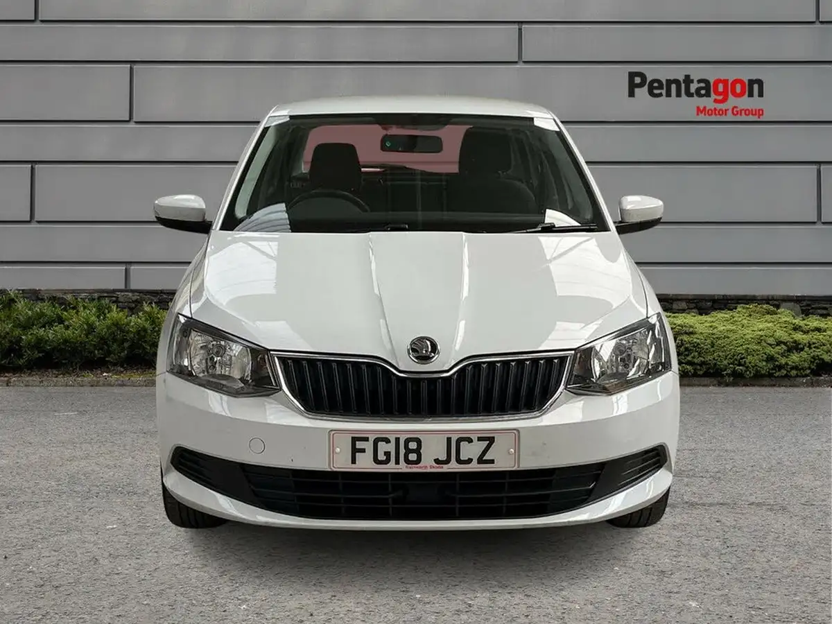 2018-skoda-fabia-10-tsi-se-109ps-ss-hatchback-dsg-big-12