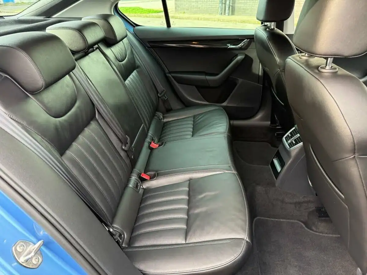 2019-skoda-octavia-15-tsi-se-l-hatchback-dsg-big-11