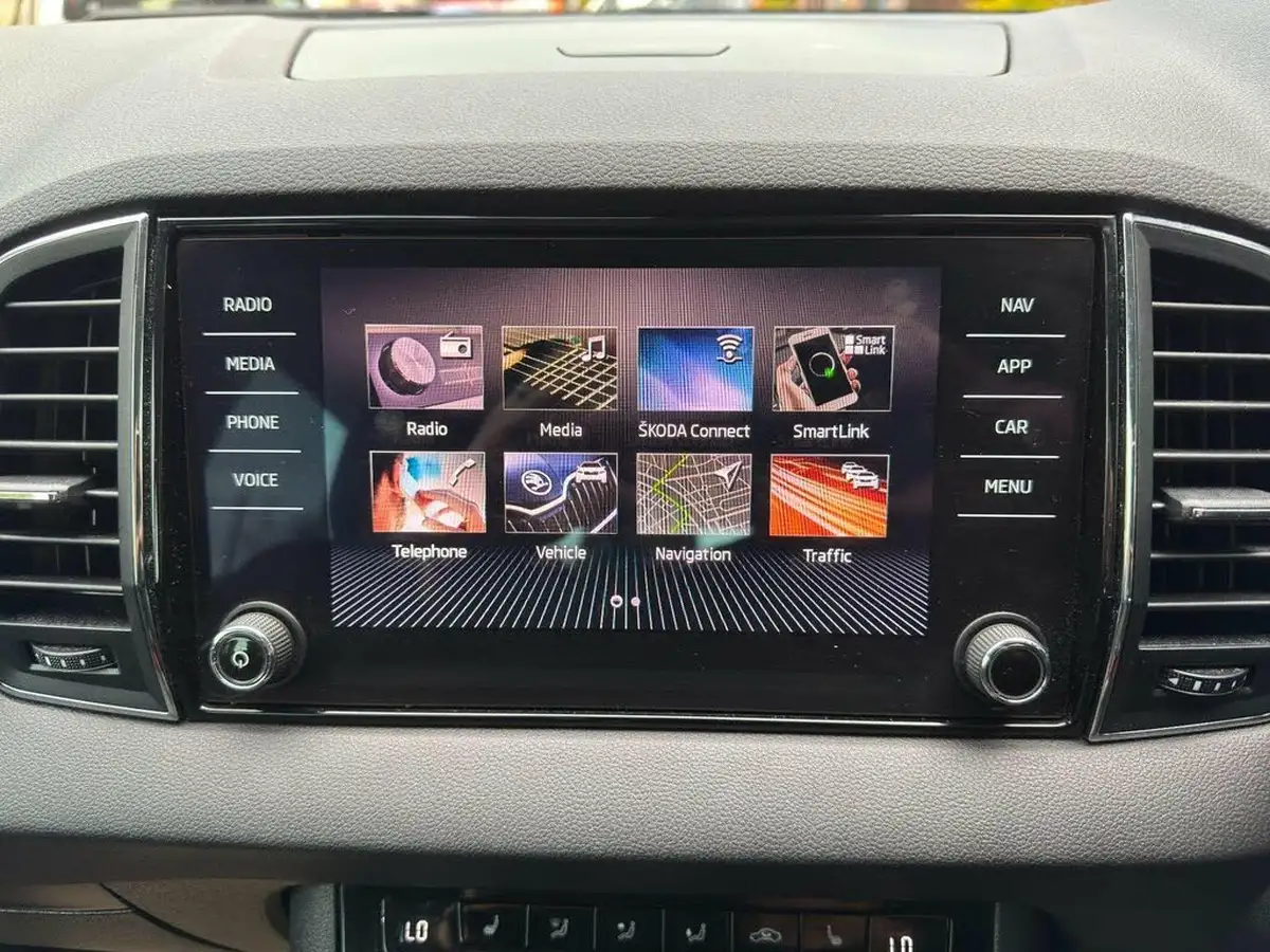 2018-skoda-karoq-16tdi-se-l-scr-1596cc-dsg-big-39