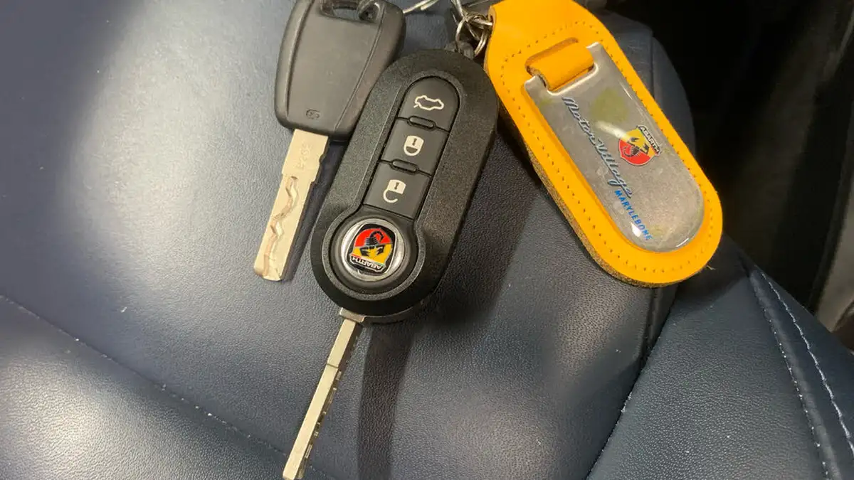 2018-abarth-695c-14-tjet-rivale-182ps-mta-big-49
