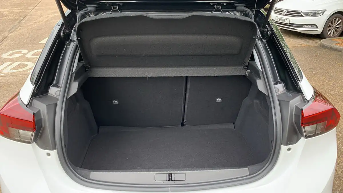 2022-vauxhall-corsa-12i-elite-edition-big-18