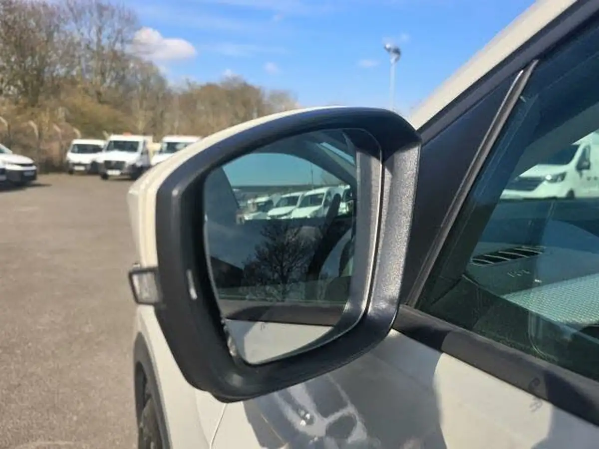 2024-volkswagen-t-cross-10-tsi-move-110ps-dsg-big-19