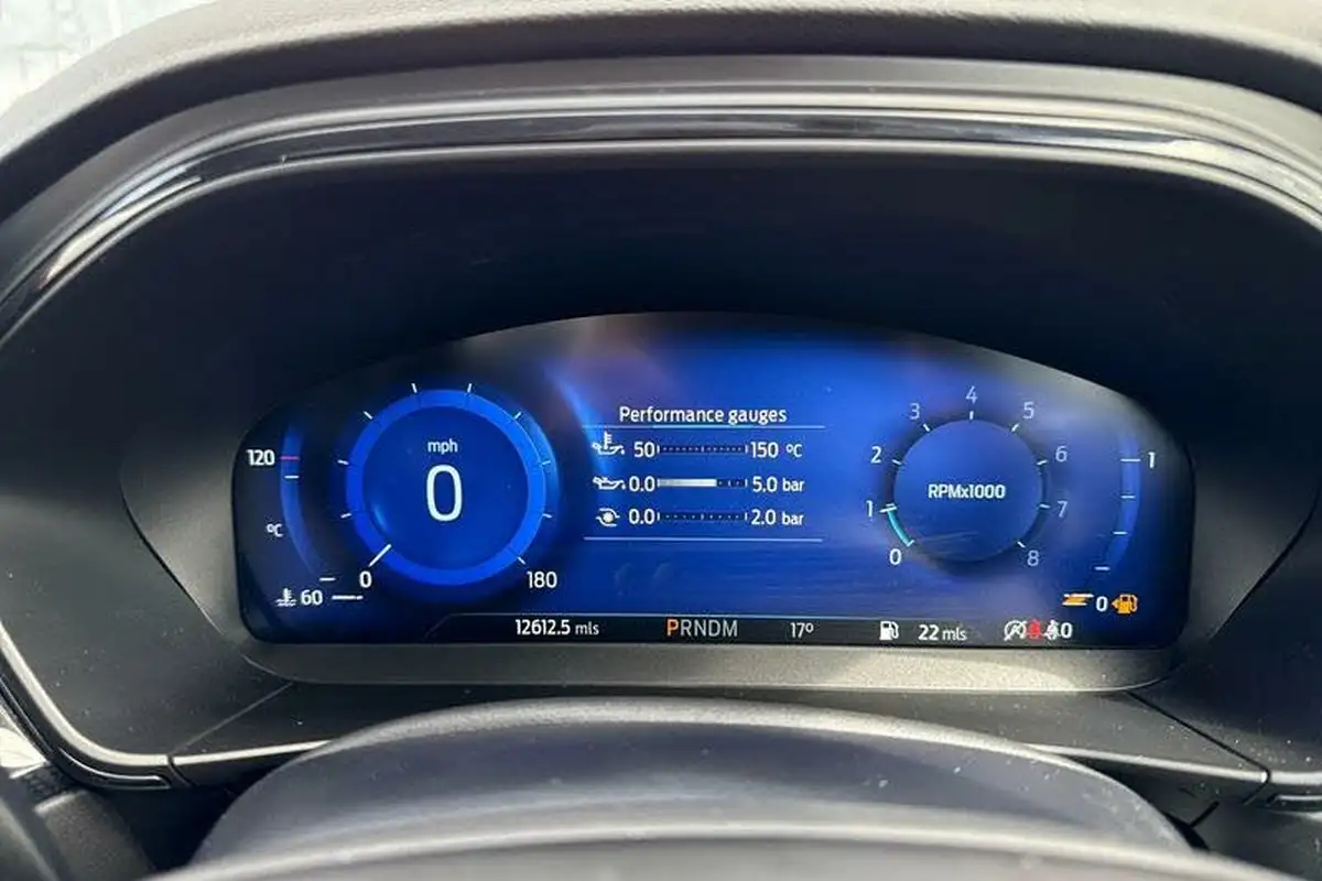 2023-ford-focus-23t-st-hatchback-auto-big-12