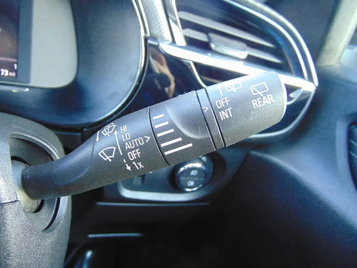 2020-vauxhall-corsa-e-elite-nav-74kw-big-26