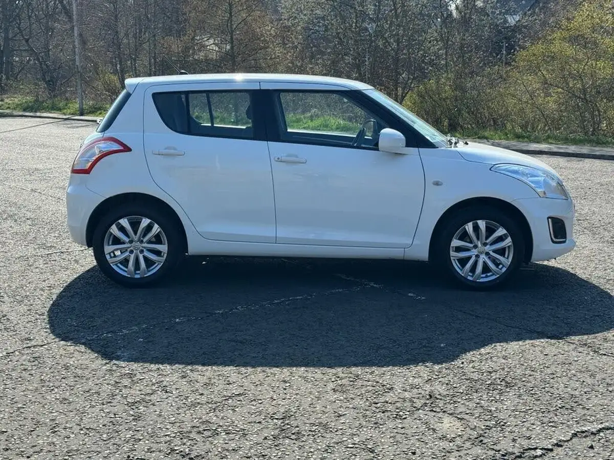 2016-suzuki-swift-12-sz3-4x4-5d-big-4