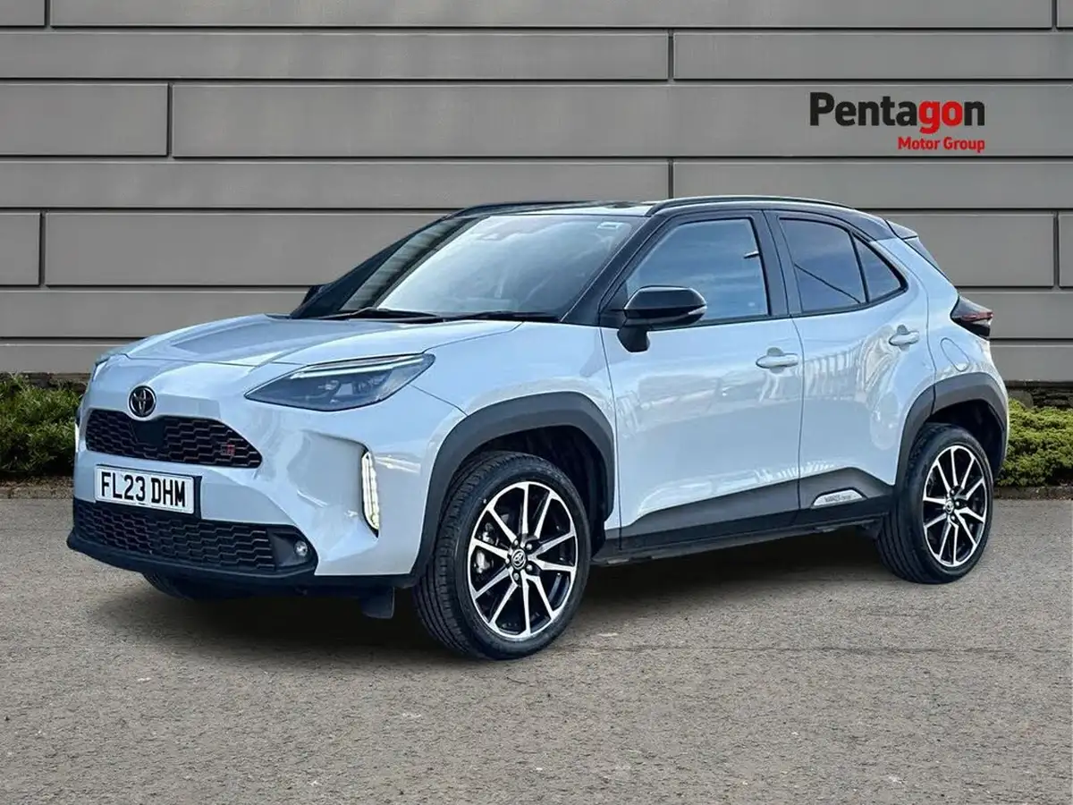 2023-toyota-yaris-cross-15-vvt-i-gr-sport-big-2