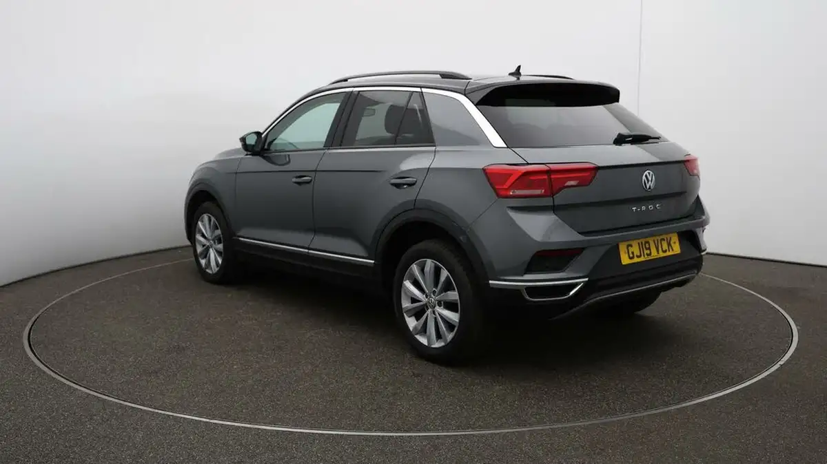 2019-volkswagen-t-roc-15-tsi-design-dsg-big-54