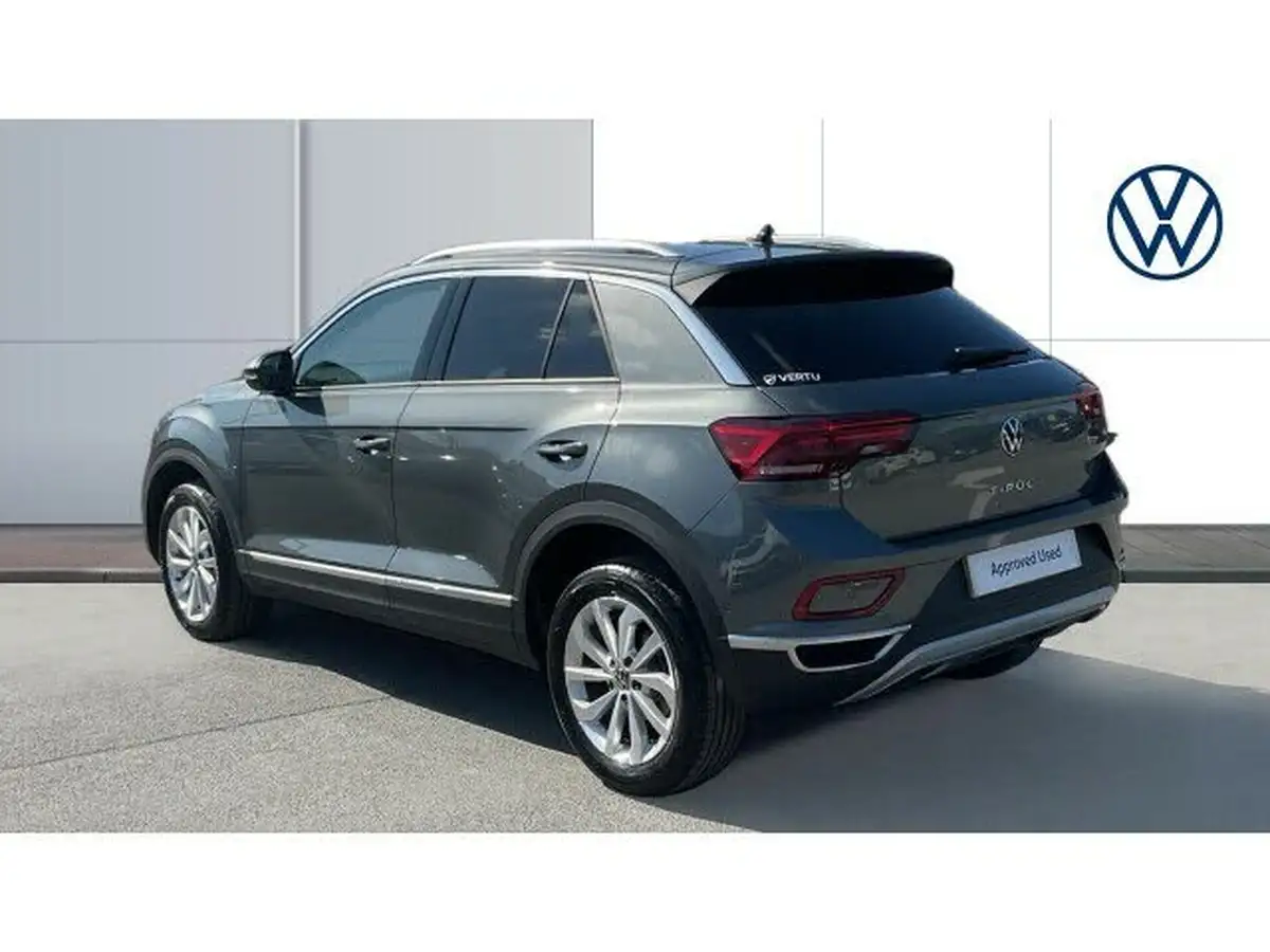 2024-volkswagen-t-roc-20tdi-style-150ps-dsg-big-2