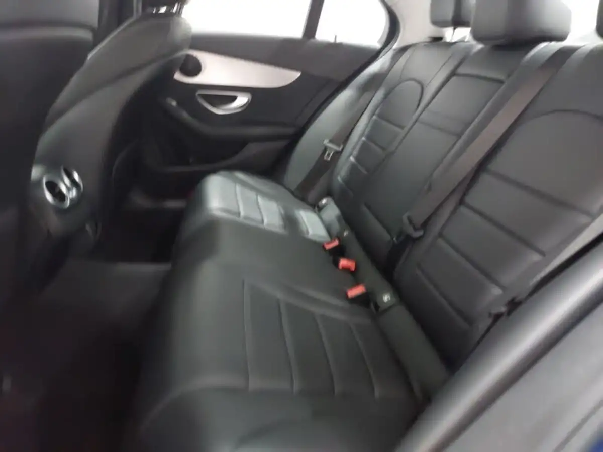 2019-mercedes-benz-c-class-15-c200-sport-premiumss-saloon-4d-big-5