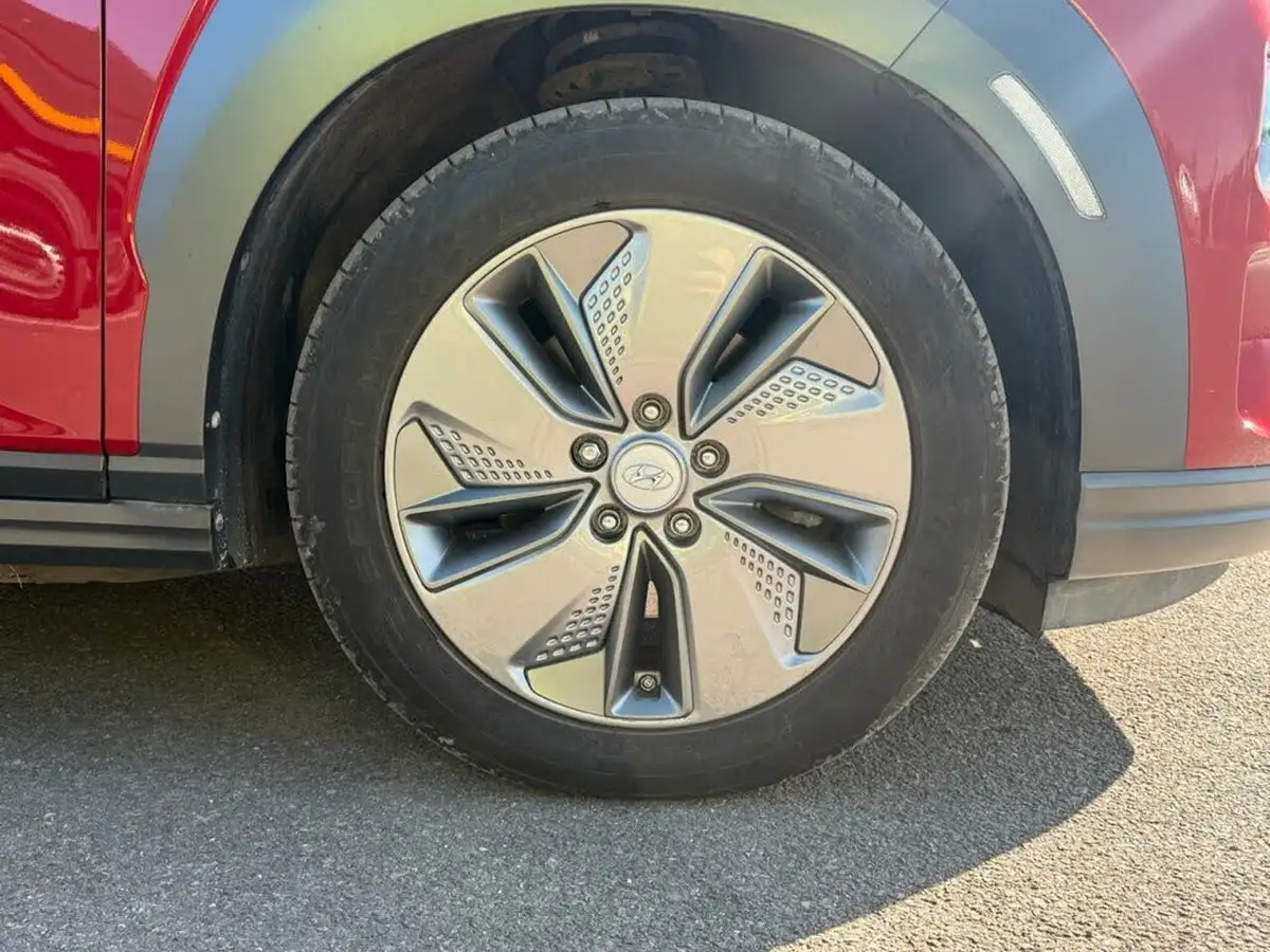 2021-hyundai-kona-e-premium-204ps-big-10