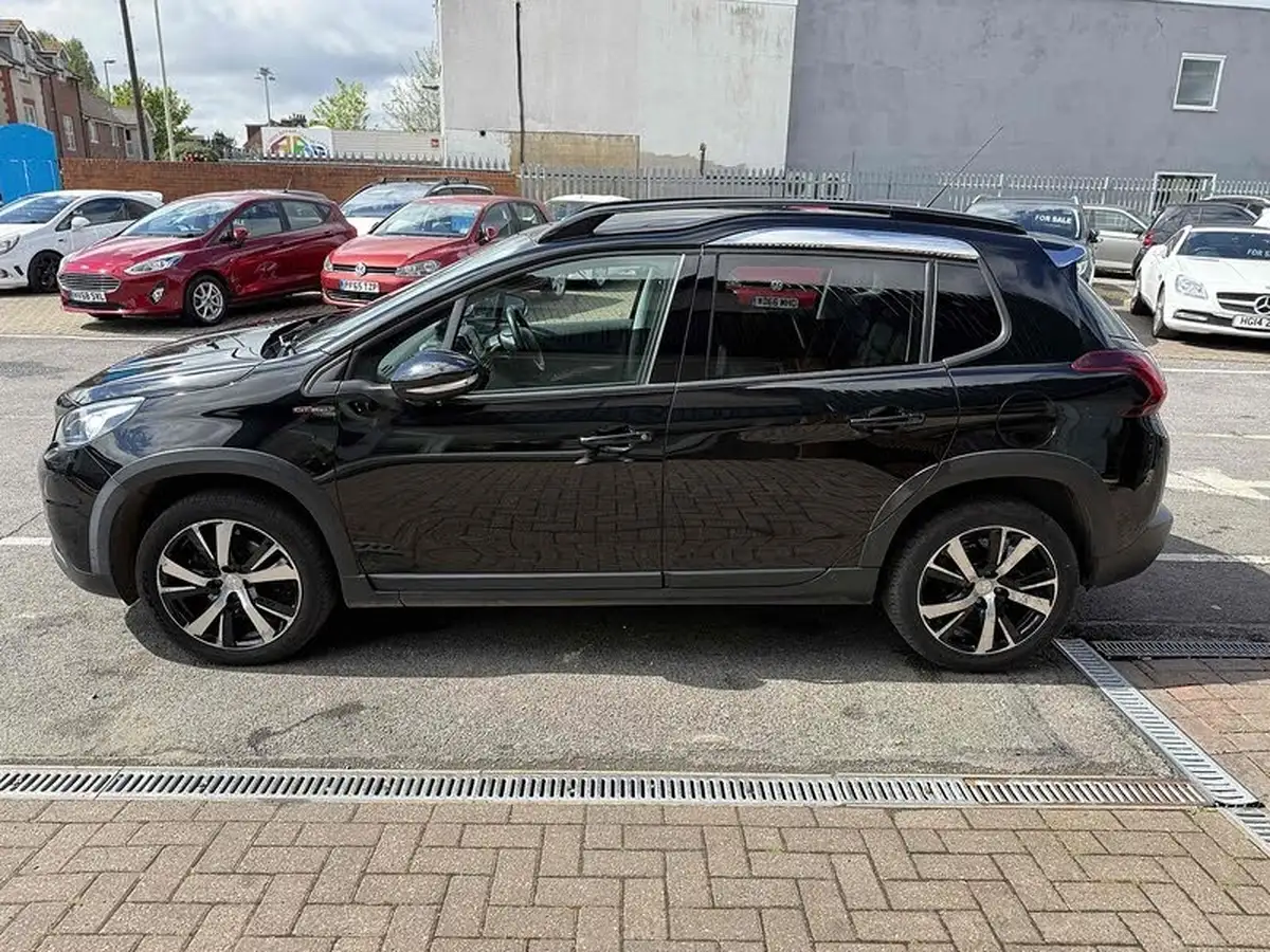 2018-peugeot-2008-suv-12-puretech-gt-line-130bhp-big-3