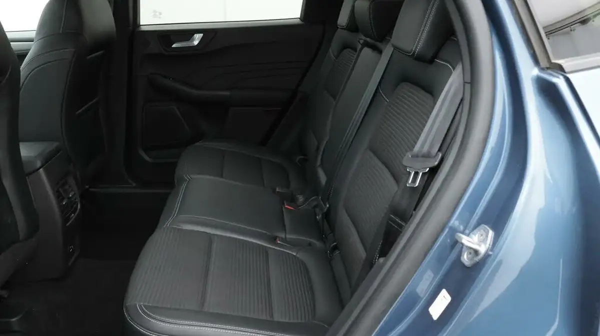 2022-ford-kuga-15-titanium-edition-big-16