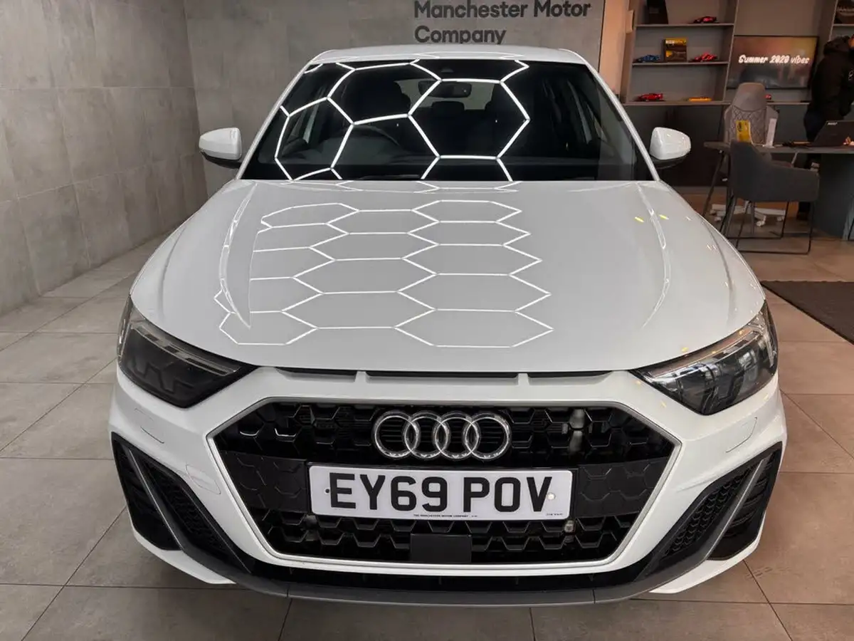 2019-audi-a1-10-30-tfsi-s-line-tronic-big-5