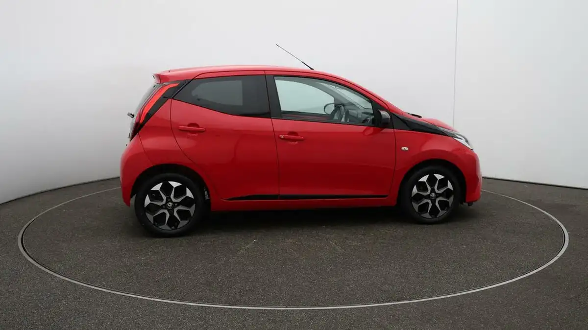 2019-toyota-aygo-10-vvt-i-x-trend-x-shift-big-8