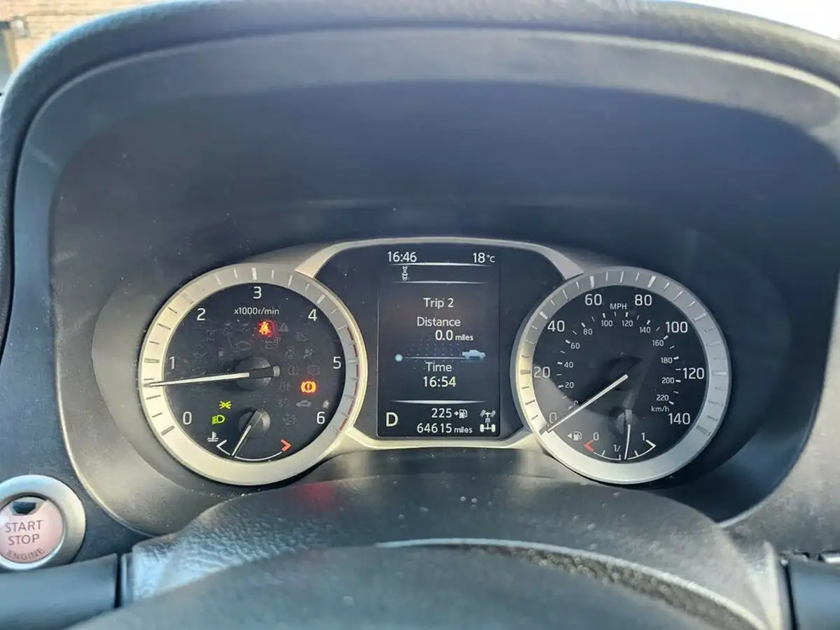 2017-nissan-navara-23dci-tekna-auto-big-22